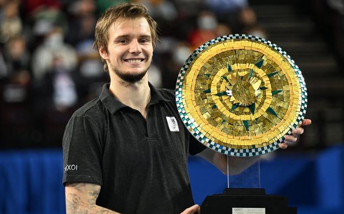 创纪录数量 创纪录数量