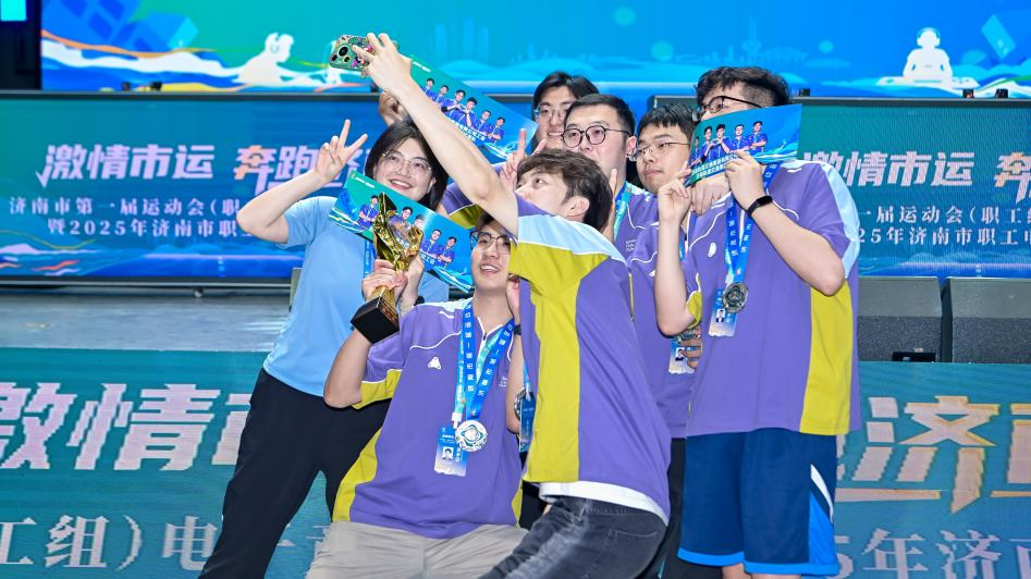 发了巨大讨 发了巨大讨