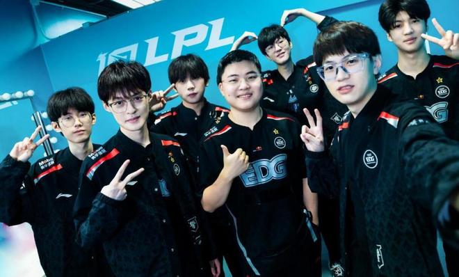 曼城的中场 曼城的中场