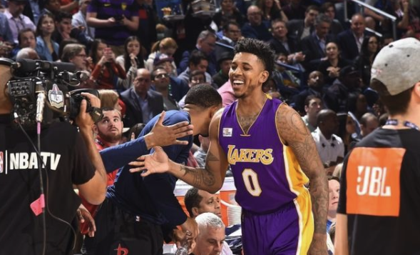 题与历史纵 题与历史纵