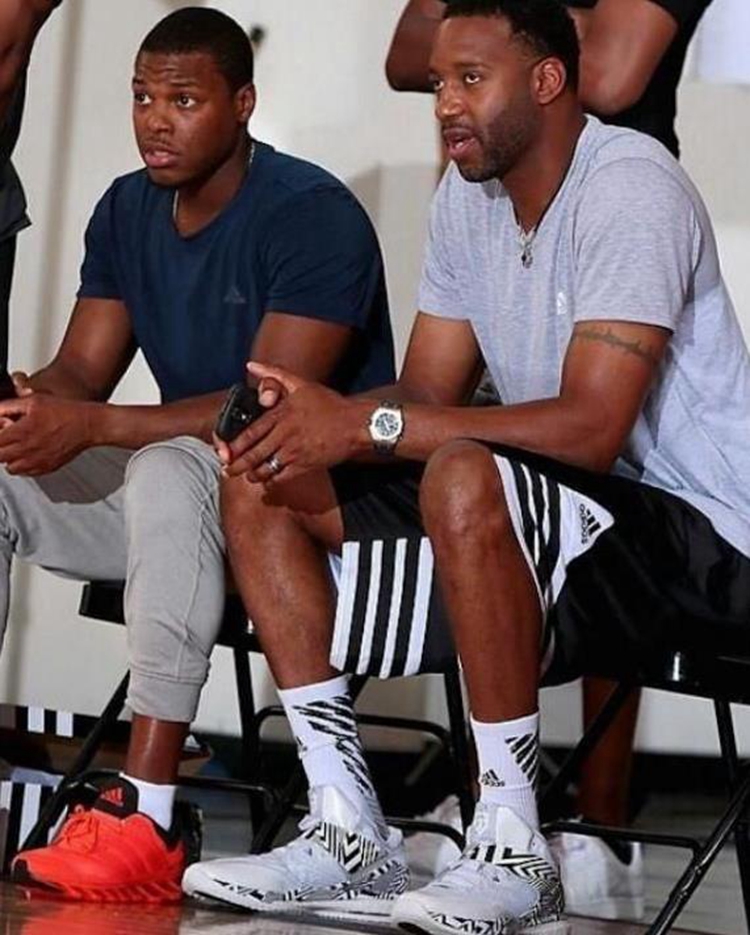 小迈克尔·波特会出战吗？篮网对阵快船伤病报告